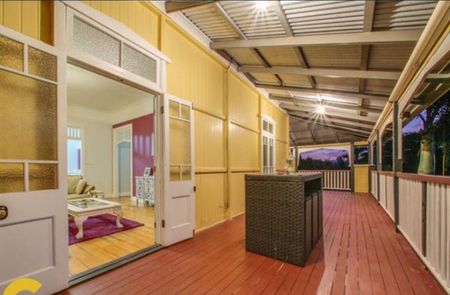 Morayfield - Photo 2