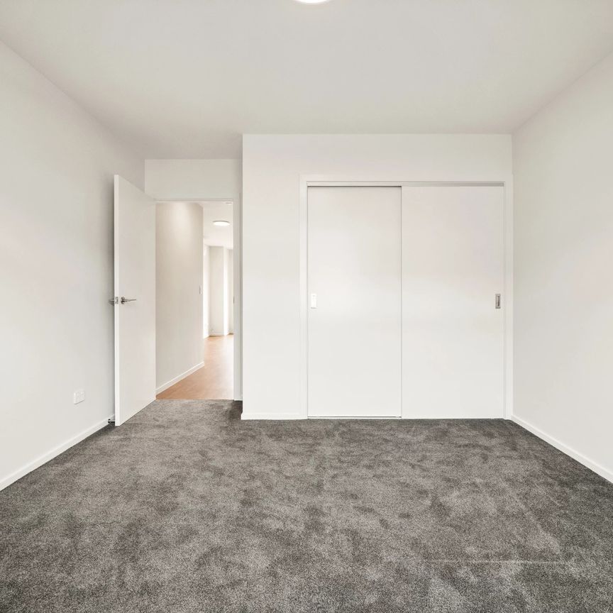 Brand new 1-bedroom apartment - Available now! - Photo 1