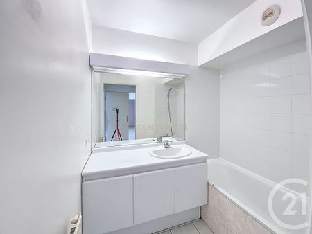 Appartement F2 À Louer 2 Pièces - 43,43 M - Photo 3