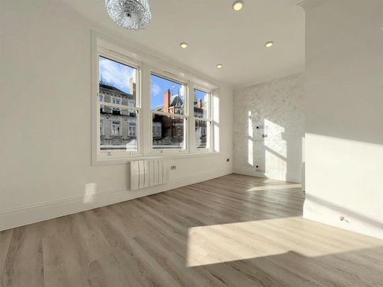 2 bedroom flat to rent - Photo 1