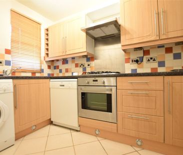 2 bedroom House in Wyresdale, Bracknell - Photo 4