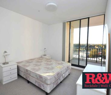 North-Facing 2-Bedroom Luxury Apartment in Wolli Creek - Photo 1