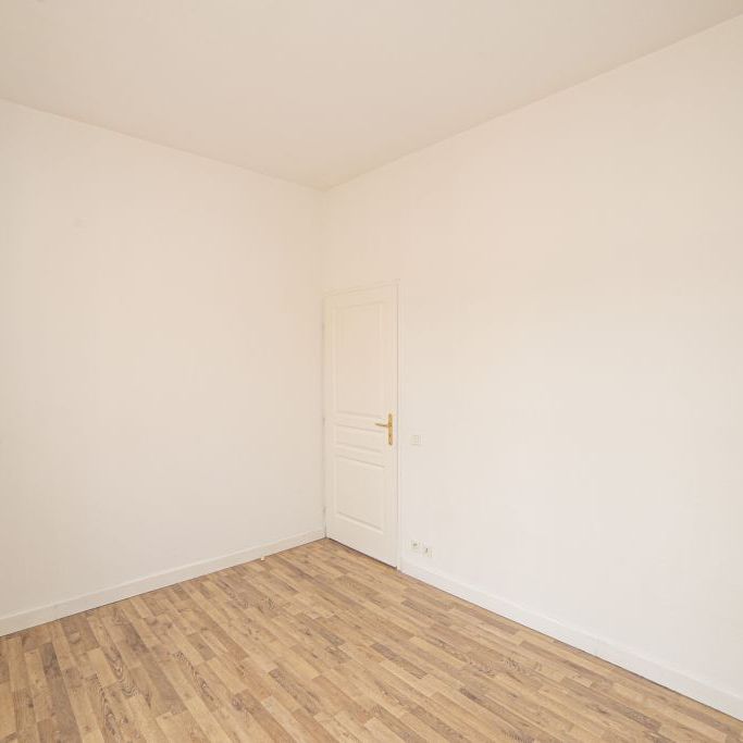 Location Appartement 2 pièces 42m² - Photo 1