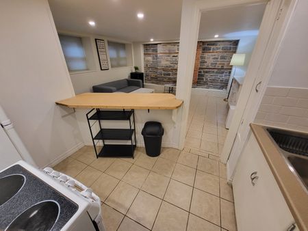 2-272 Johnson Street, Kingston, ON K7L 1Y4 - Photo 4