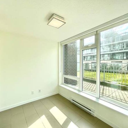 Metrotown/Joyce 1b1den lease transfer 2300/m - Photo 1