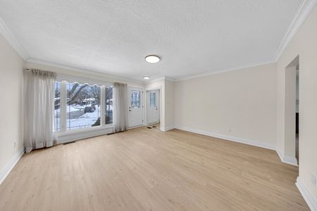 For Lease - 28 Furlong Court Unit# Main, Toronto, Ontario - Photo 2