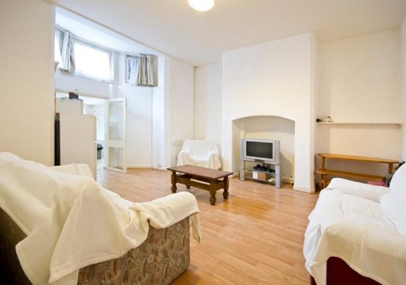 5 bedroom house share to rent - Photo 1