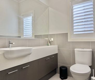 16 Hound Street, Wyndham Vale, Vic 3024 - Photo 1