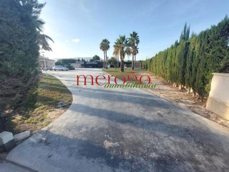 4 room luxury Detached House for rent in Elche, Valencia - Photo 4