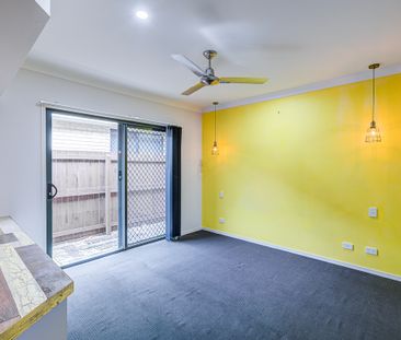 Low Maintenance Home - Photo 3