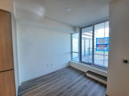 For Lease - 8 Interchange Way Unit# 516, Vaughan, Ontario - Photo 4