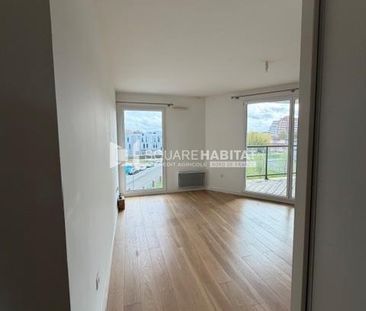 Location Appartement 2 pièces 47m² LILLE 59000 - Photo 5