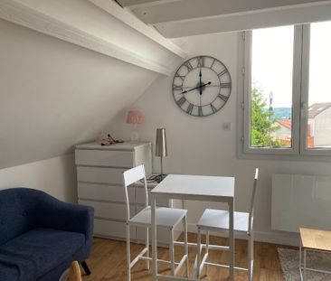 STUDIO MEUBLE - VERSAILLES - MONTREUIL, - Photo 2