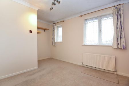 2 bedroom terraced house to rent - Photo 5