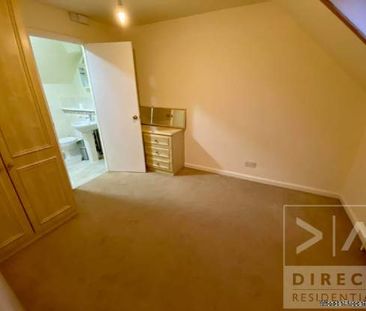 3 bedroom property to rent in Epsom - Photo 6