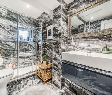 4 bedroom detached house to rent - Photo 3