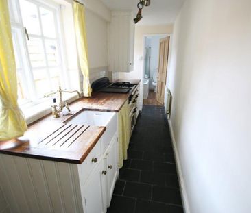 2 bedroom property to rent - Photo 4