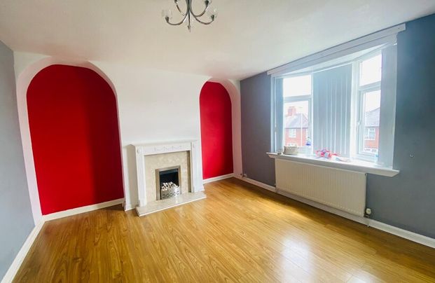 Abbey Road, Halesowen, B63 2HE - Photo 1