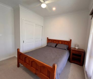 Winter Lease - 2 Bedroom Home - Photo 5