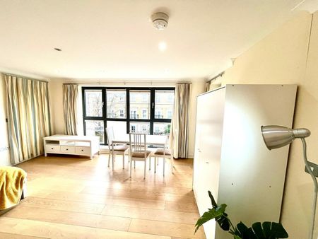 Room in a Shared Flat, Canal Boulevard, NW1 - Photo 4