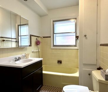 6065 Wilderton Crescent - Photo 6