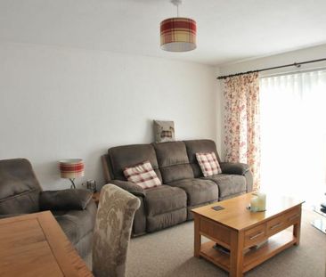 2 Bedroom Bungalow For Rent - Photo 2