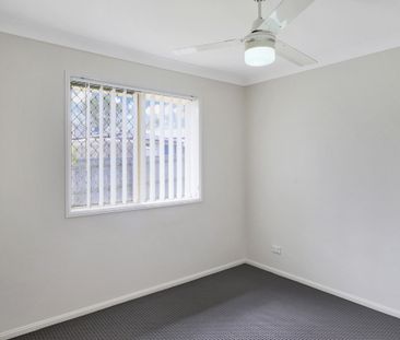 Spacious Family Home in Warner - Photo 4