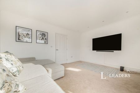 3 bedroom house to rent Patteson Road, IP3 - Photo 2