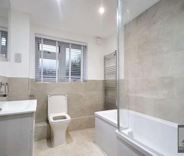 Manor Farm Crescent, BS24 - Photo 6