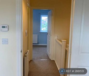 2 bedroom detached house to rent - Photo 2