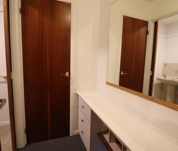 1 BED Studio flat To rent - Photo 6