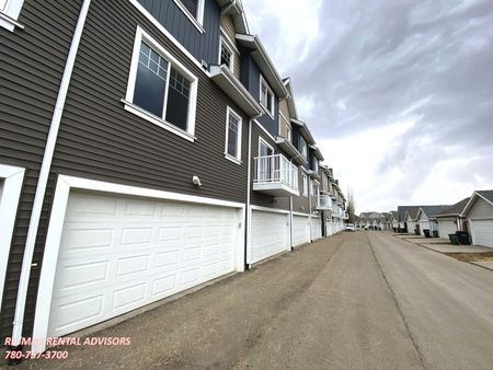 #41 4050 Savaryn Drive Southwest - Photo 5