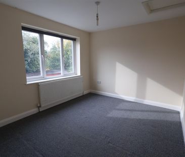 Kineton Close, Redditch - Photo 4