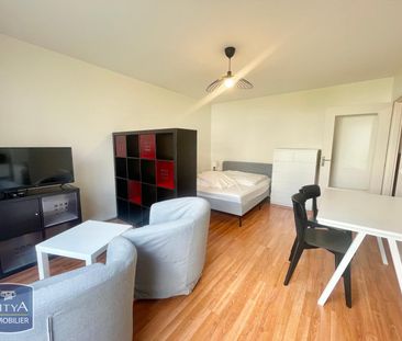 Location Appartement 1 pièce 30m² LYON 7ème - Photo 2