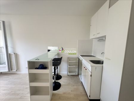Location Appartement 1 pièce 18m² - Photo 4