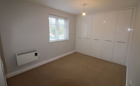 Brackenhurst Drive, Moortown - Photo 5