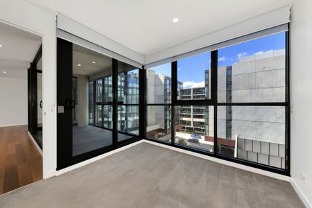 Modern Luxury in the Heart of Braddon - Photo 2