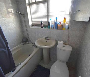 Summerhouse Drive, Bexley, DA5 - Photo 3