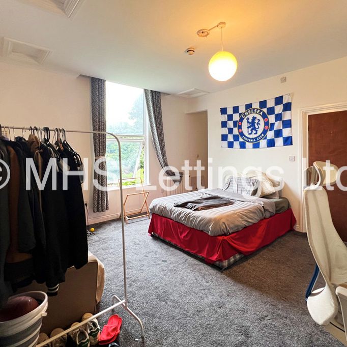 Flat 1, 30 Hyde Park Terrace, Leeds, LS6 1BJ - Photo 1