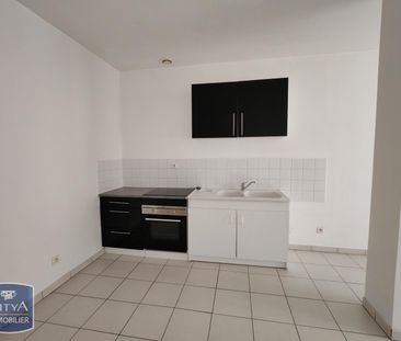 Location Appartement 2 pièces 53m² ALENCON 61000 - Photo 4