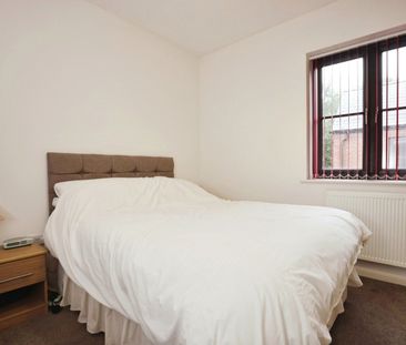 2 Bed Semi-Detached House, Kilby Mews, CV1 - Photo 5