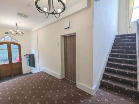 Lulworth Court, Lulworth Road, Birkdale, Merseyside, PR8 - Photo 2