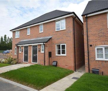 Indigo Drive, Burbage, Leicestershire, LE10 - Photo 1