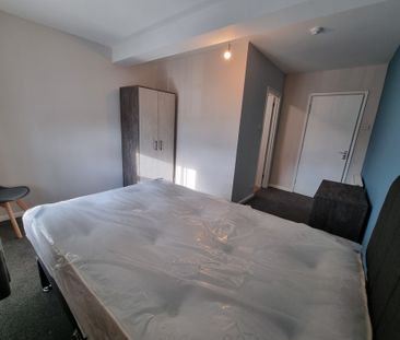 4 Bed Student Accommodation - Photo 6