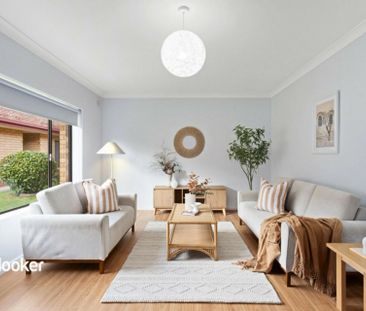 Location and Lifestyle in the Heart of Hyde Park - Photo 1