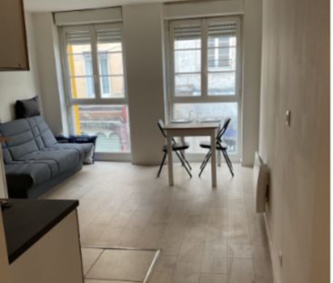 Location Appartement 2 pièces 30m² - Photo 2