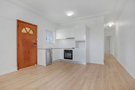 Prime Position - Photo 5