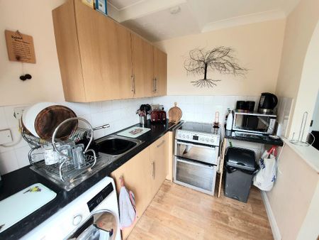 Chichester Road - Photo 4