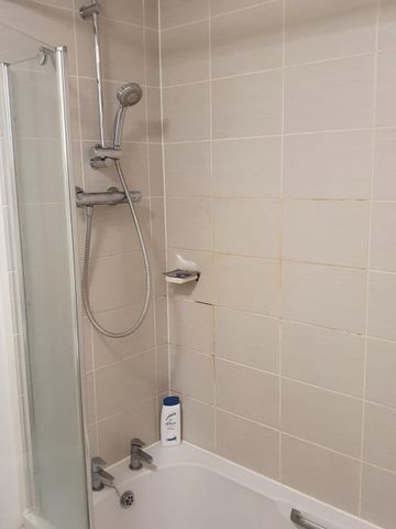 2 Bed Terraced House, Newhouse Road, G42 - Photo 2