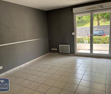 Location Appartement 2 pièces 44m² ISBERGUES 62330 - Photo 1